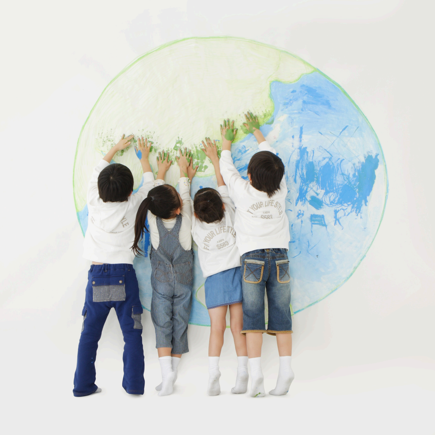 Spark Your Child’s Curiosity with XSTEAM